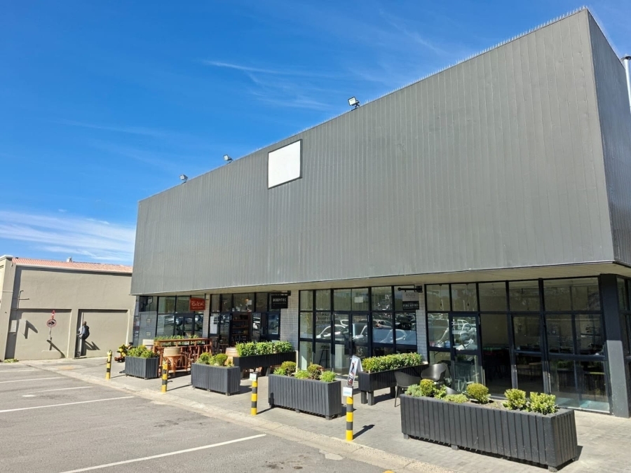 To Let Commercial Property for Rent in Somerset West Western Cape